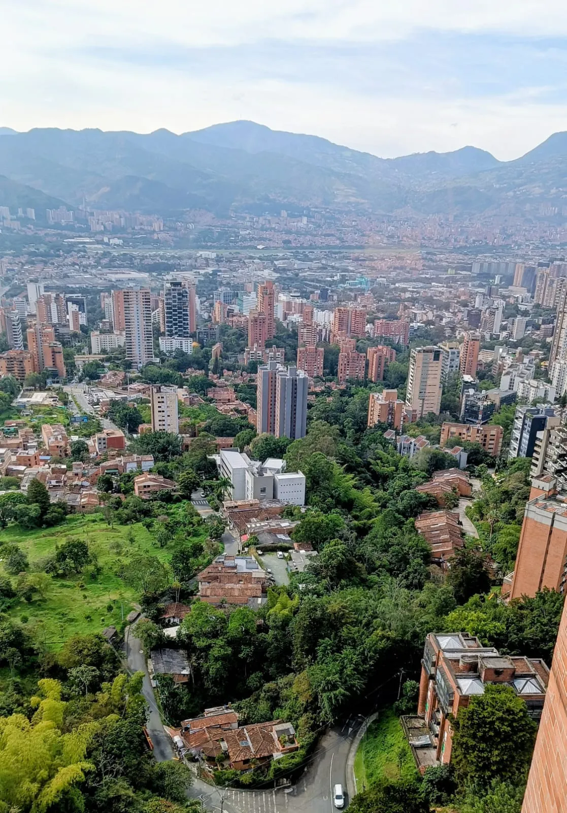 Essência da Paisa: Urbanismo, Flores e Aventura-4 Dias Medellin #3 - Colômbia