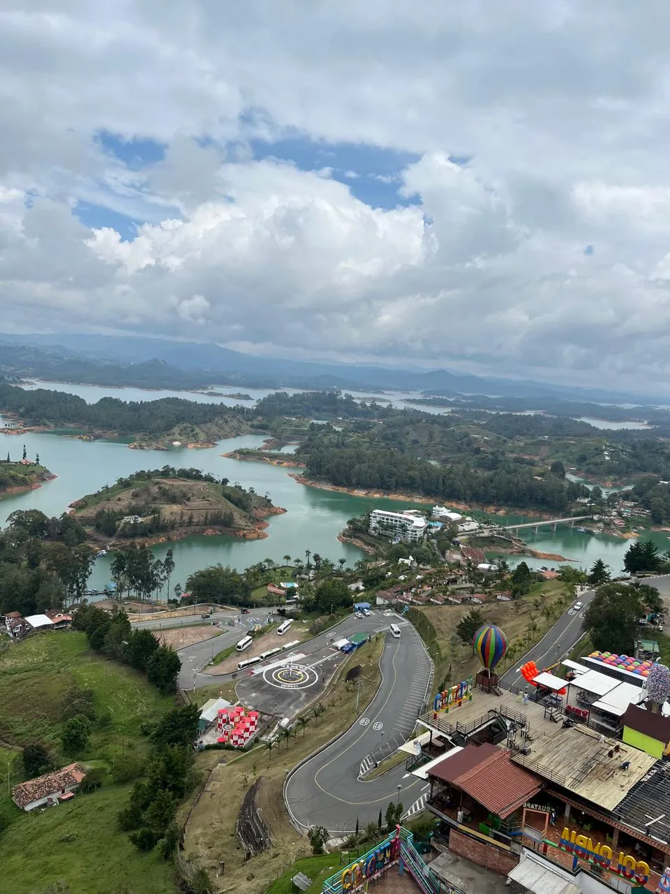 4 Days, 2 Worlds: The Route of Paisa Contrasts-4 Days Medellin #4 - Colombia