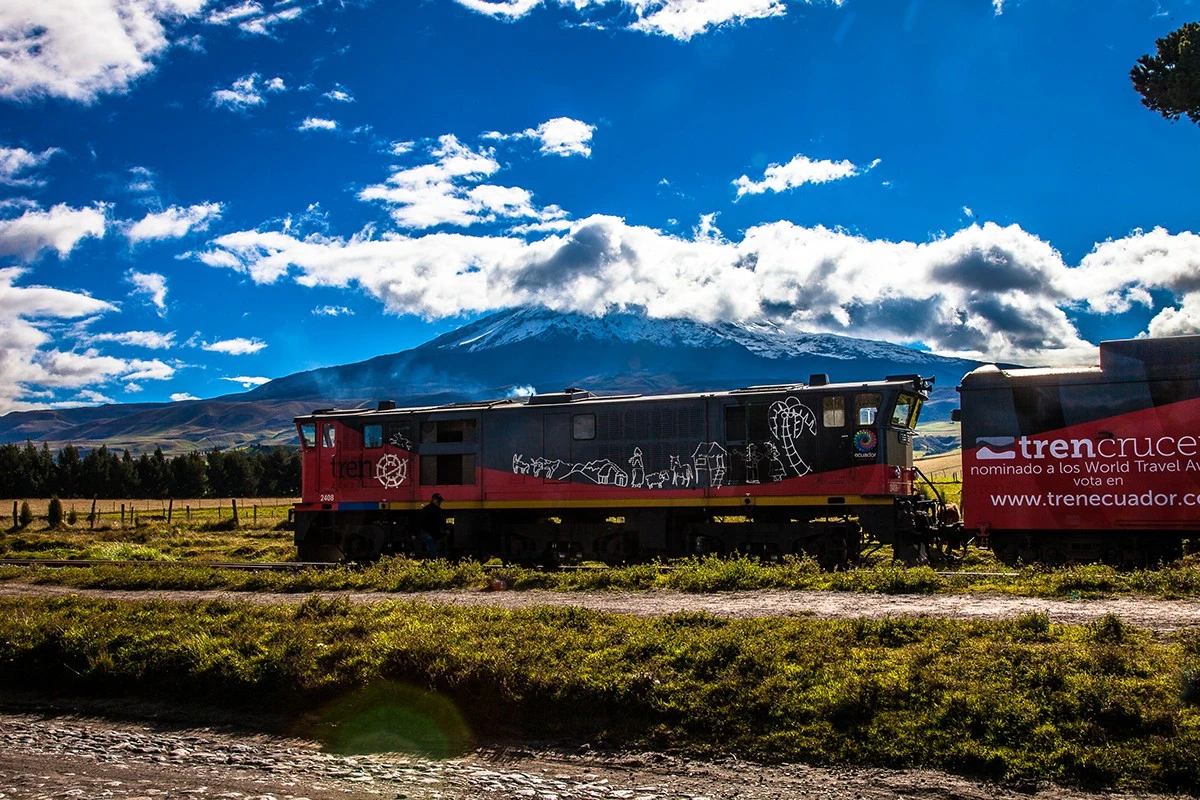 Alausí – Train ride to Devil's Nose