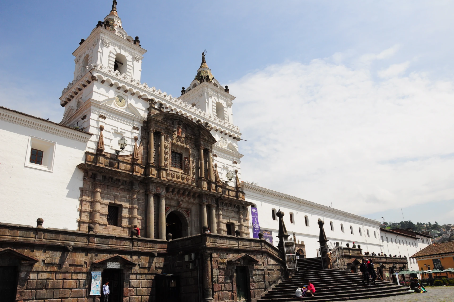 LGBTIQ+ Andes & Coast Adventure - Ecuador