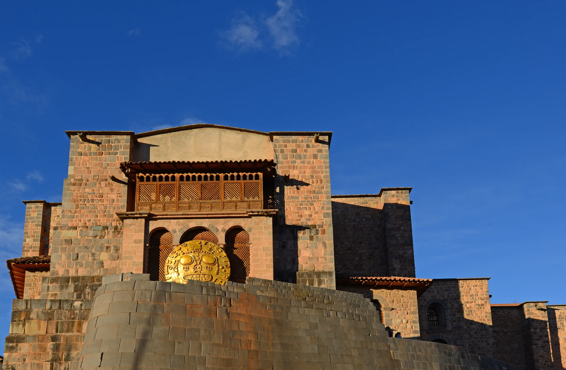 8 Days In Lima, Puno & Cusco With Machu Picchu