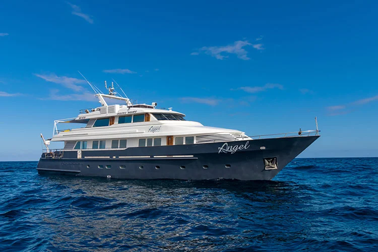 Galapago Angel Yacht