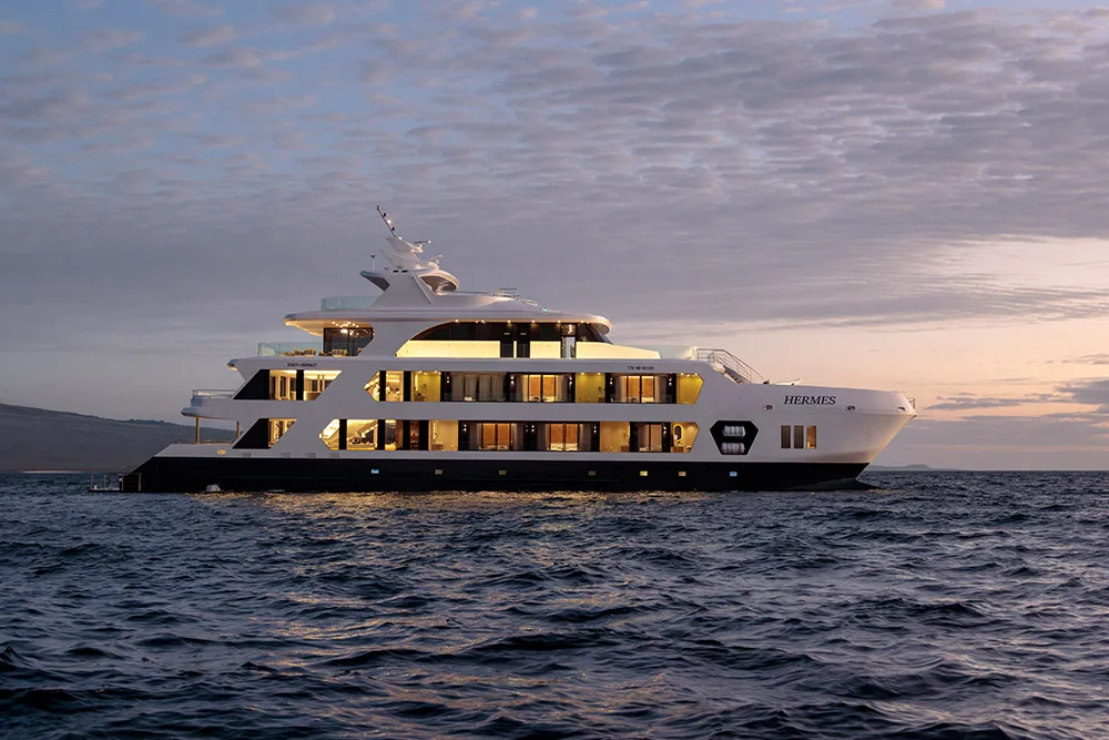 Catamaran Hermes