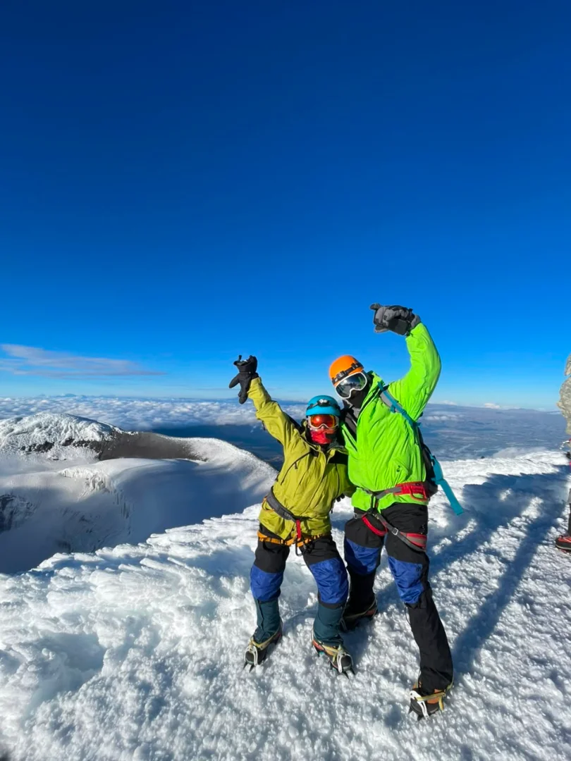 Cumbres andinas: una expedición de alpinismo de alta montaña por Ecuador